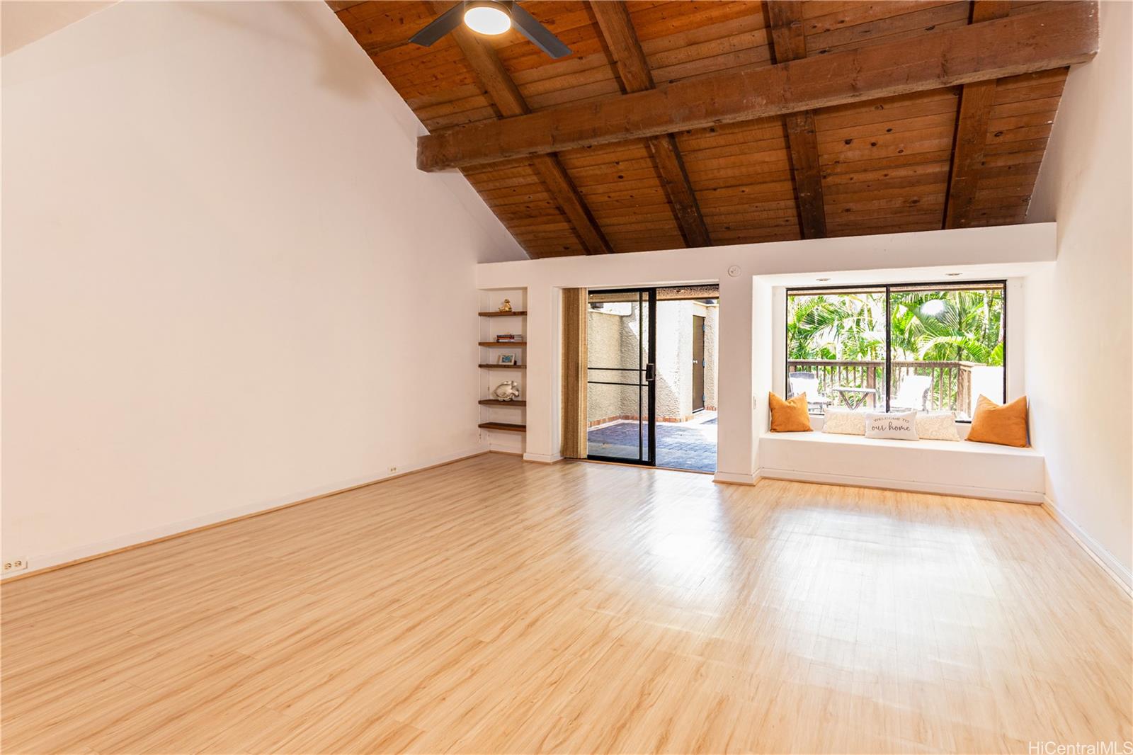 46-369 Haiku Road townhouse # G8, Kaneohe, Hawaii - photo 2 of 25