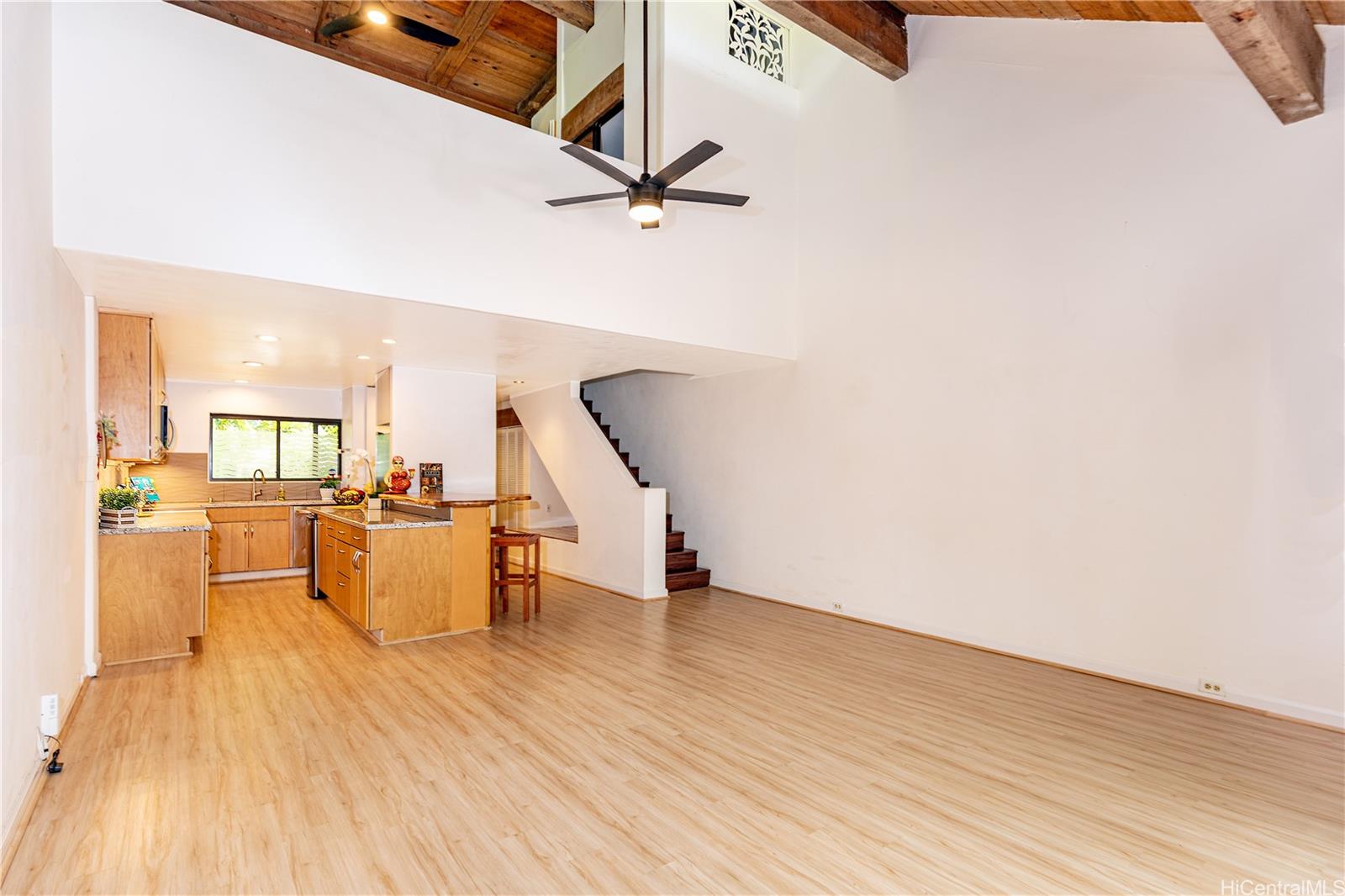 46-369 Haiku Road townhouse # G8, Kaneohe, Hawaii - photo 7 of 25