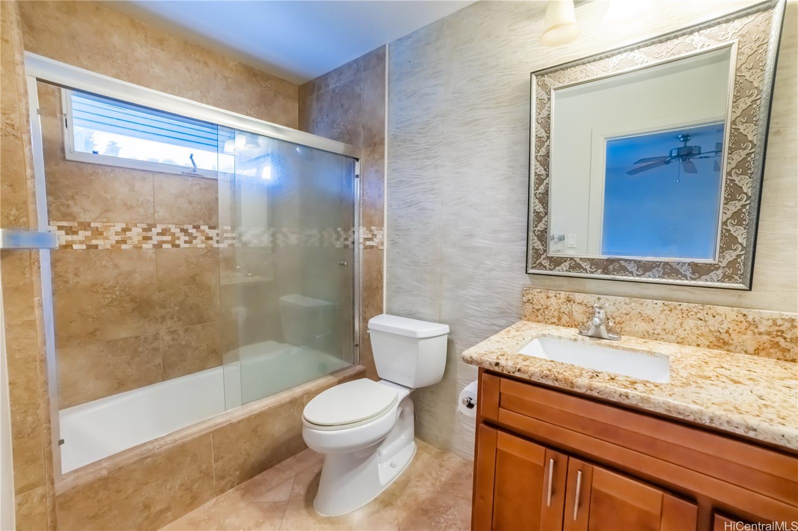 4640  Aukai Ave Kahala Area, Diamond Head home - photo 16 of 25