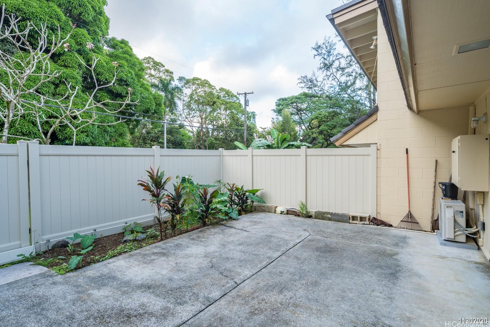 46-405 Kahuhipa Street Kaneohe - Rental - photo 8 of 25