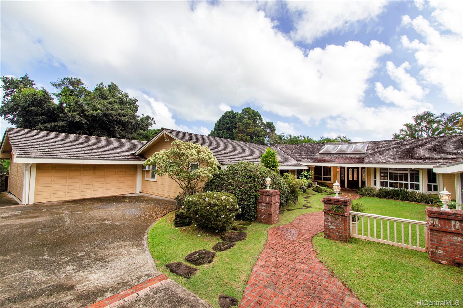 46427 Holokaa Street , Kaneohe, Hi 96744 Haiku Plantation