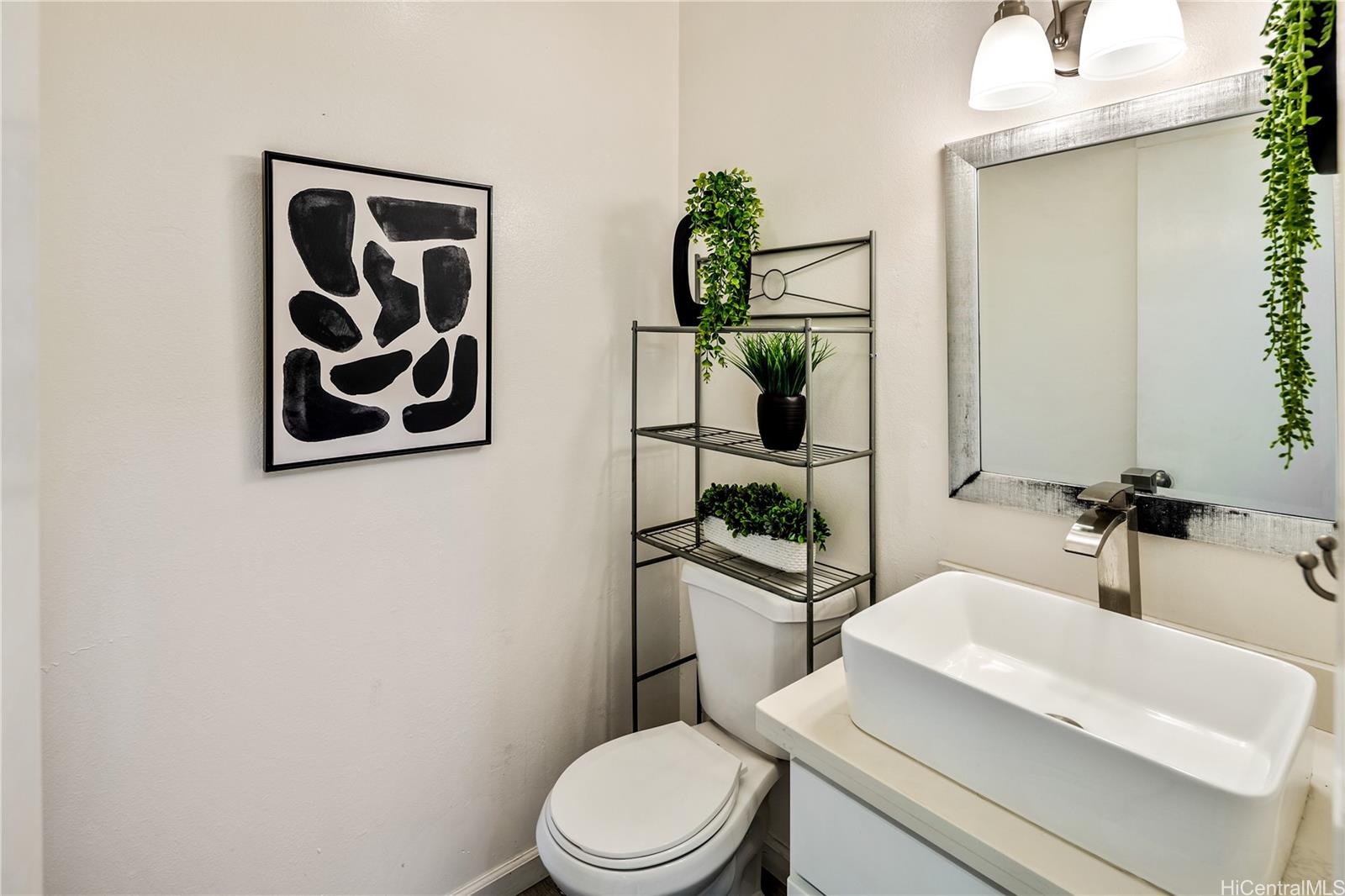 Haiku Villa condo # B, Kaneohe, Hawaii - photo 12 of 25