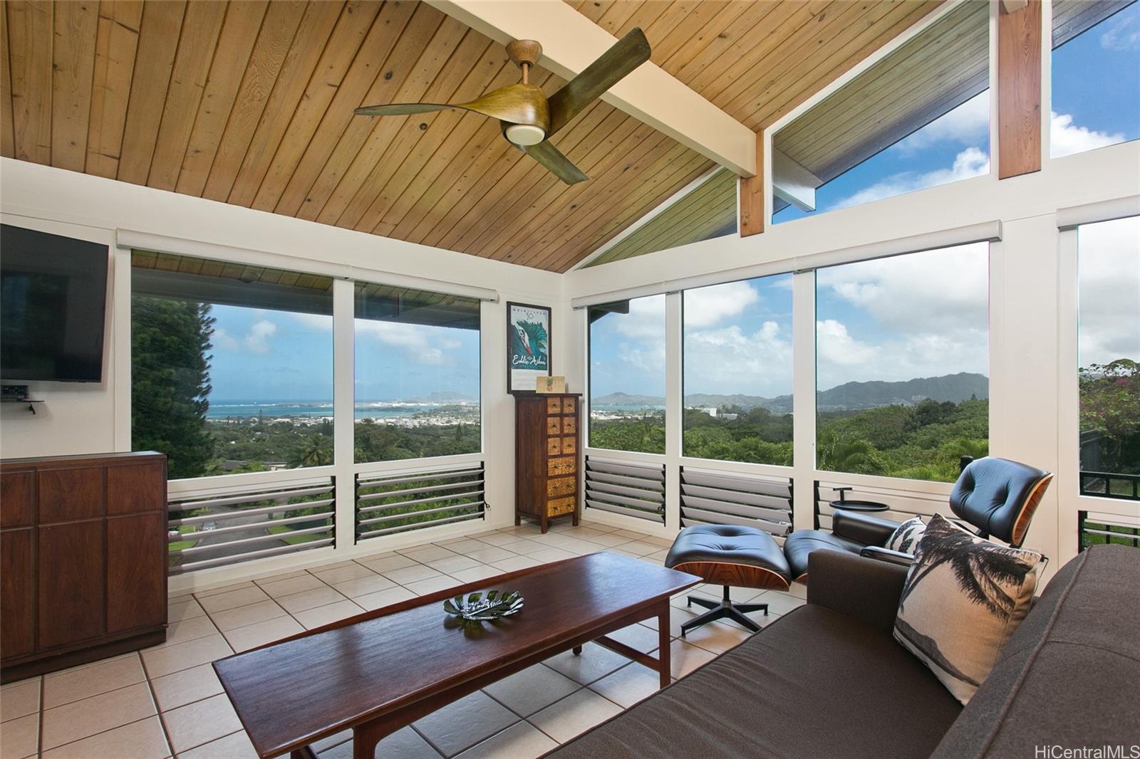 46-450  Hulupala Place Haiku Plantation, Kaneohe home - photo 6 of 24