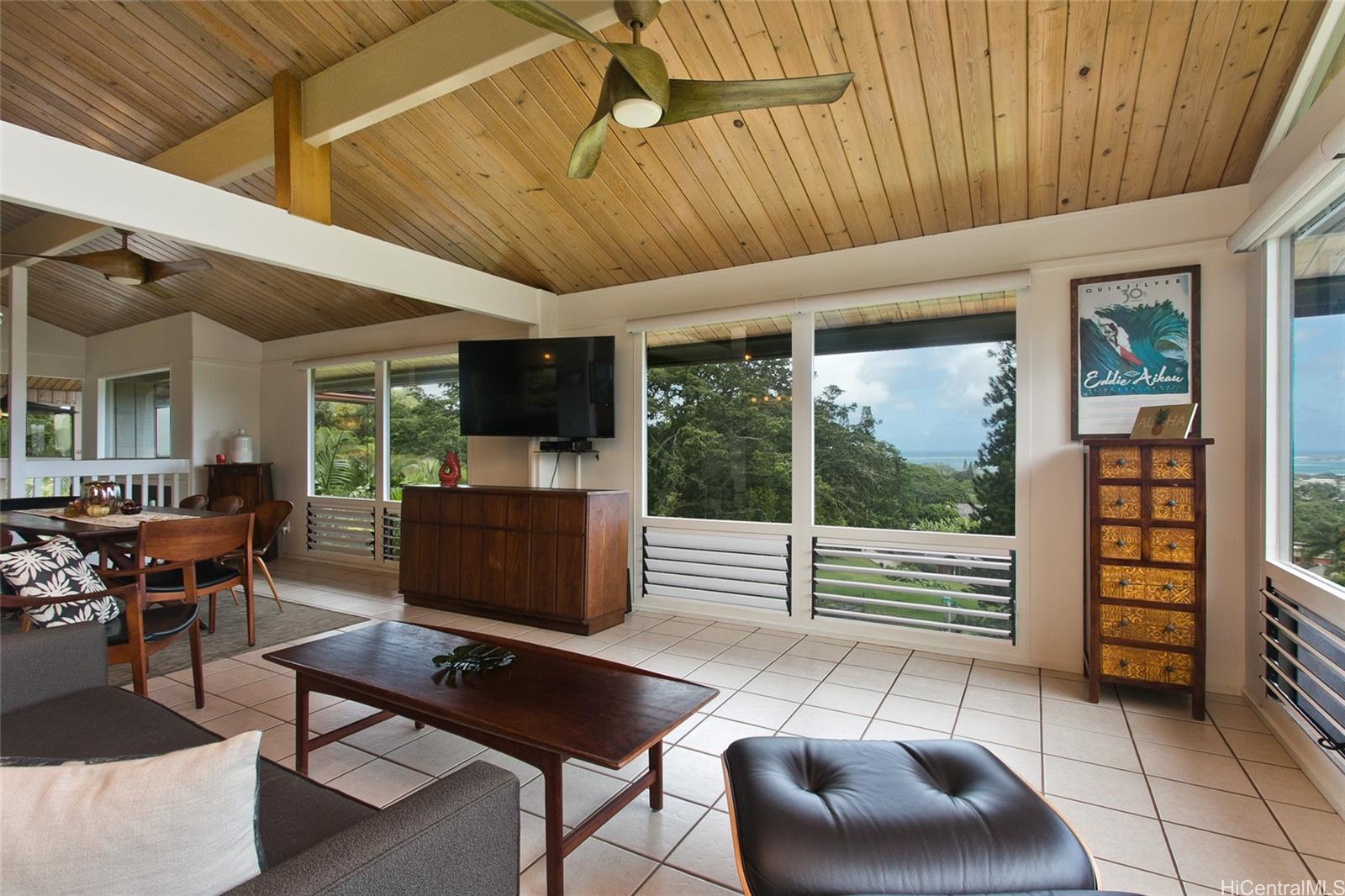 46-450  Hulupala Place Haiku Plantation, Kaneohe home - photo 7 of 24