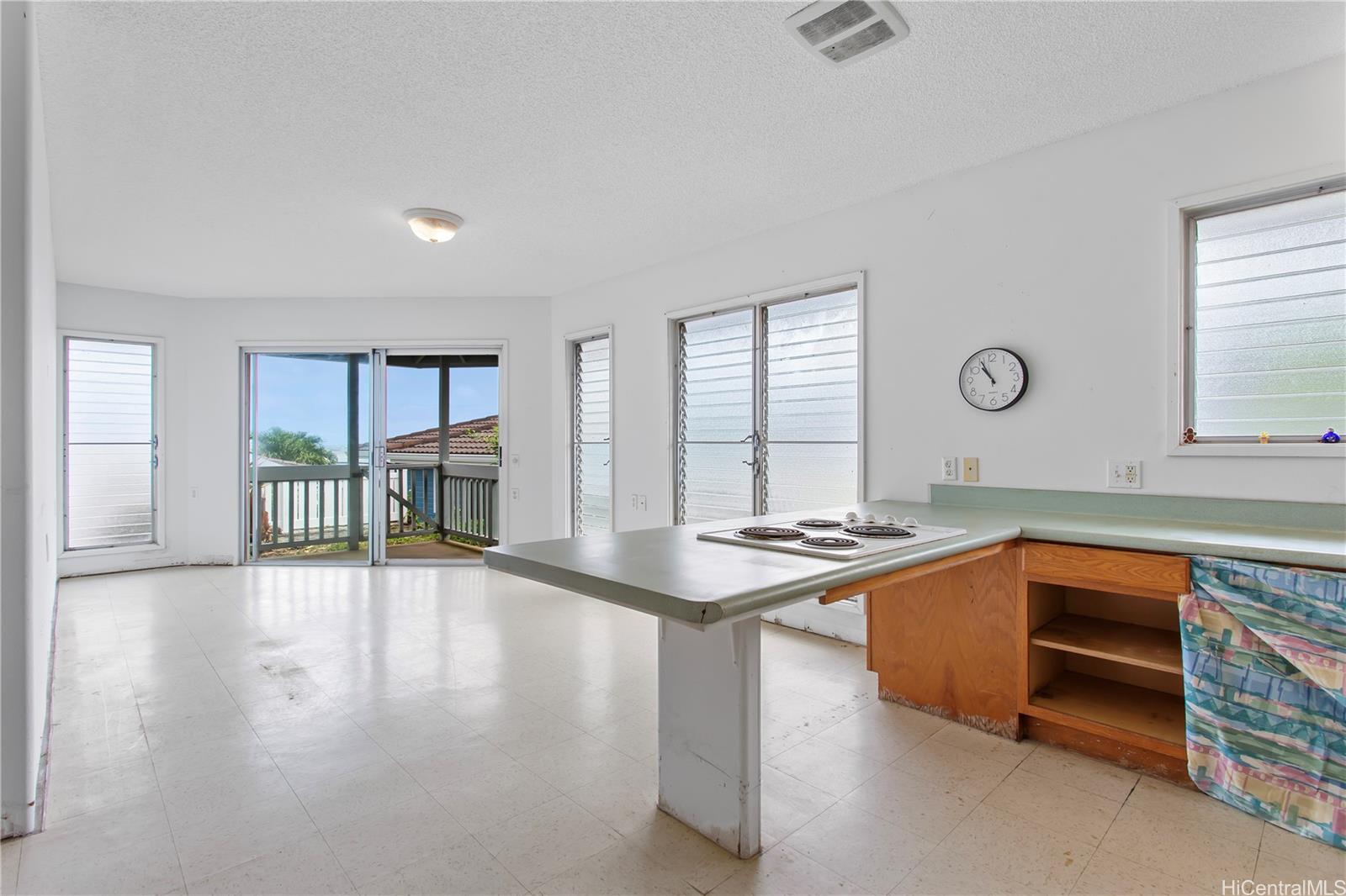 46-71  Ipuka St Alii Bluffs, Kaneohe home - photo 12 of 24