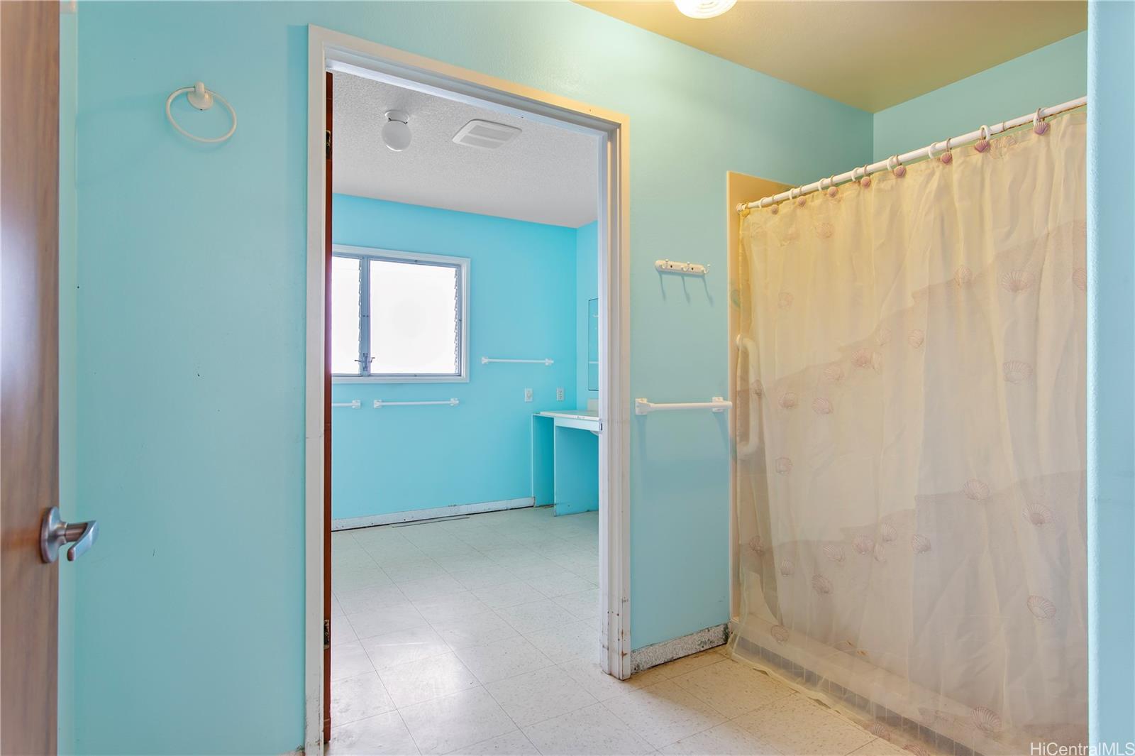 46-71  Ipuka St Alii Bluffs, Kaneohe home - photo 17 of 24