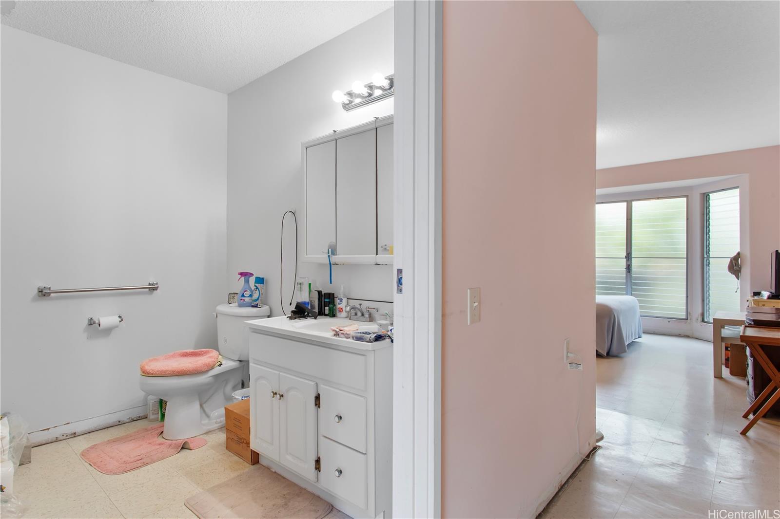 46-71  Ipuka St Alii Bluffs, Kaneohe home - photo 19 of 24