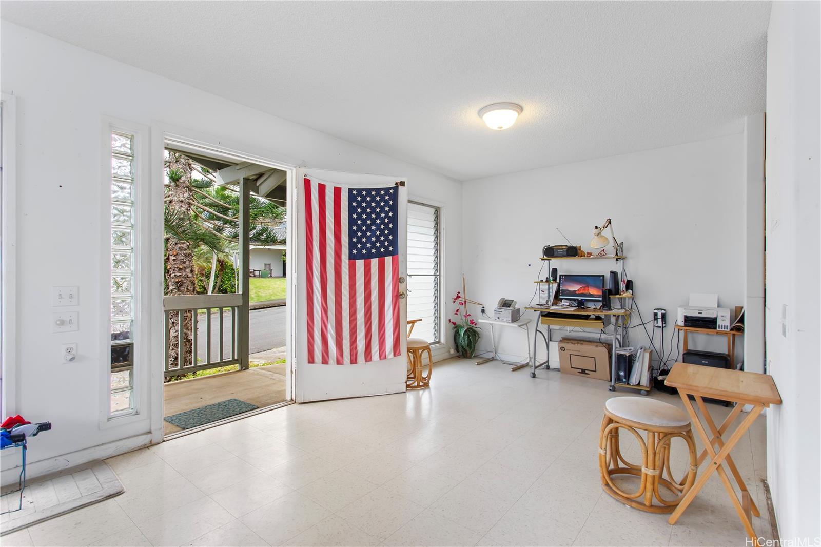 46-71  Ipuka St Alii Bluffs, Kaneohe home - photo 7 of 24