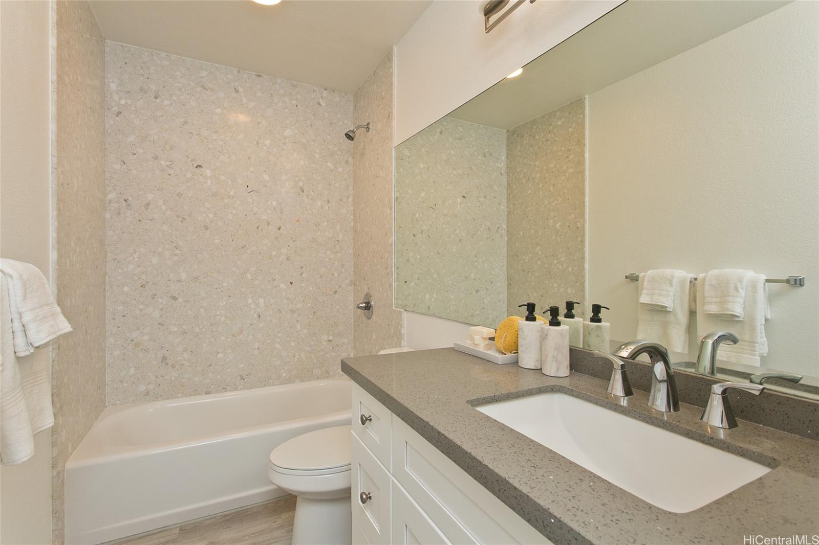 468 Mananai Place townhouse # 11C, Honolulu, Hawaii - photo 10 of 17