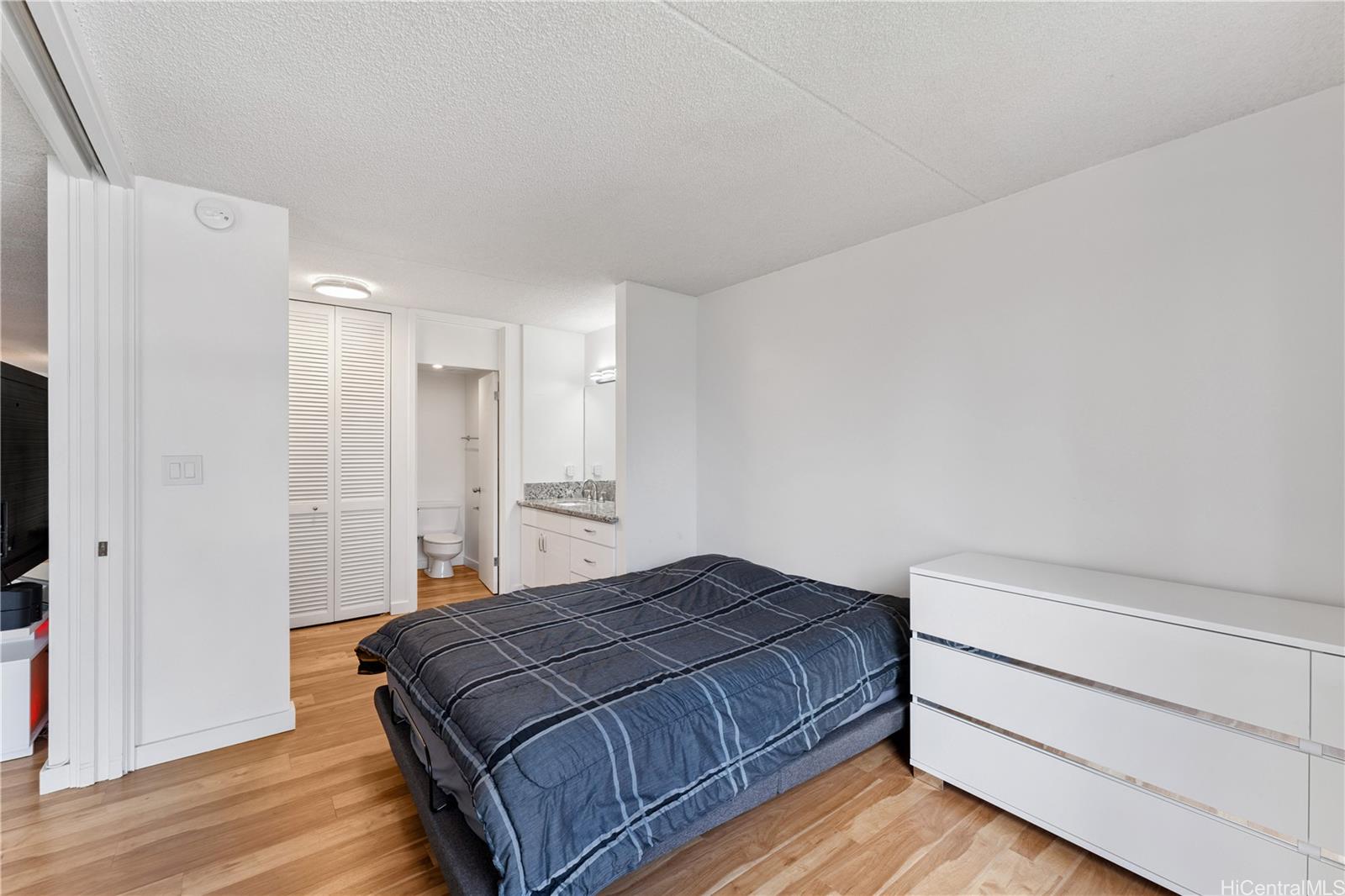 Waipuna condo # 1111, Honolulu, Hawaii - photo 8 of 19