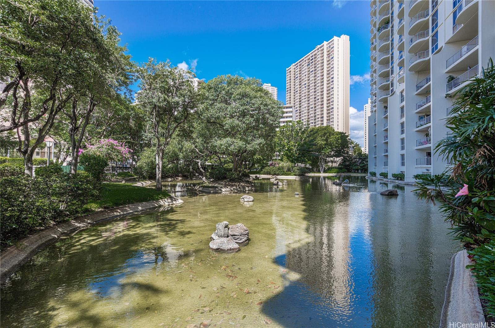 Waipuna condo # 1405, Honolulu, Hawaii - photo 3 of 22