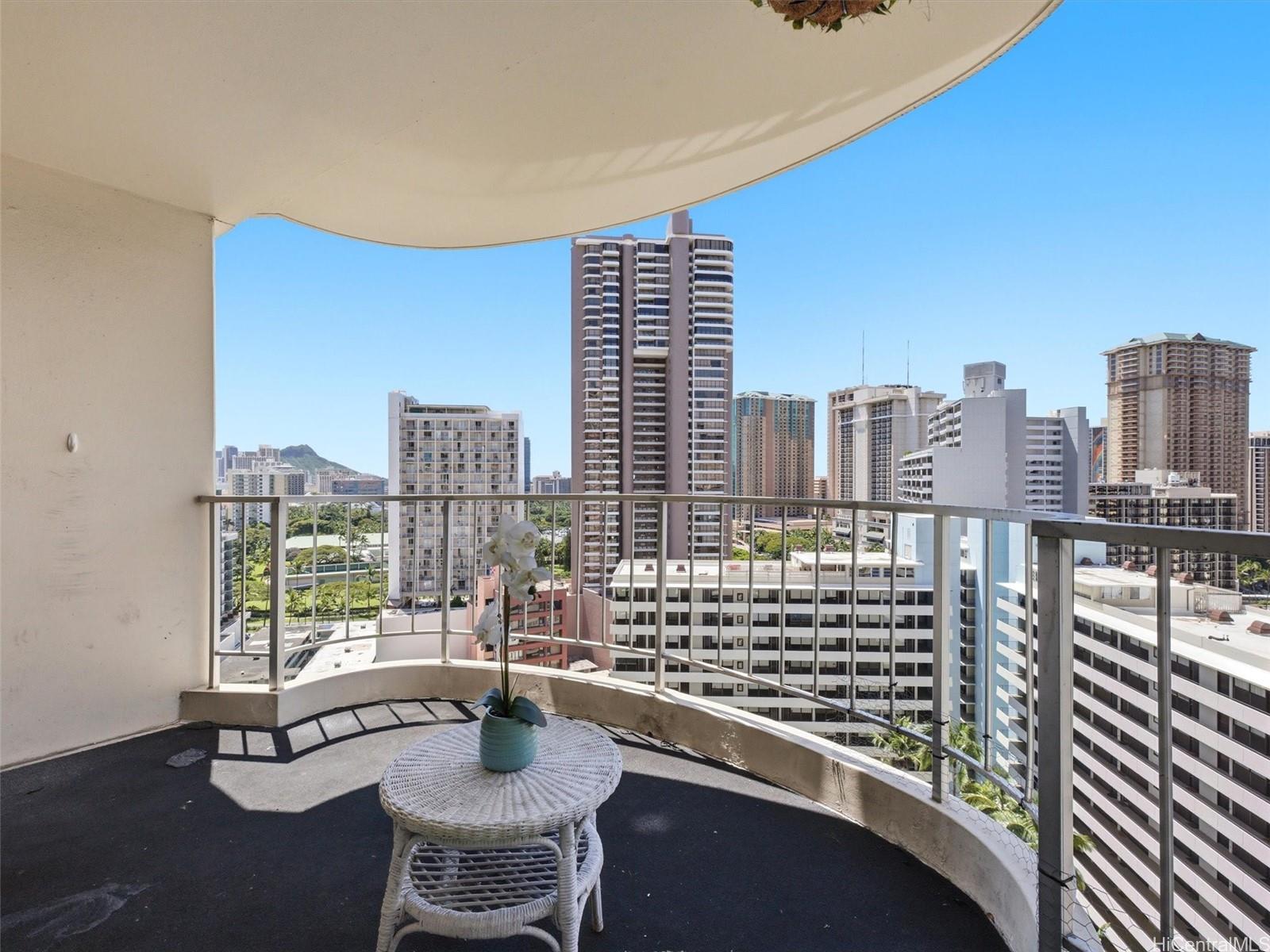 Waipuna condo # 1901, Honolulu, Hawaii - photo 2 of 20