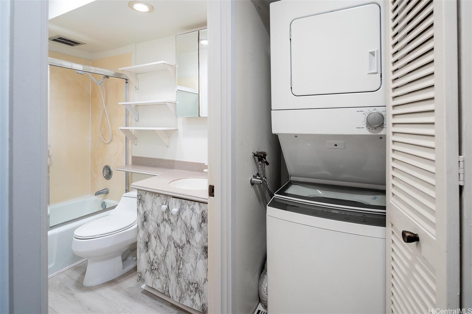 469 Ena Road Honolulu - Rental - photo 12 of 18
