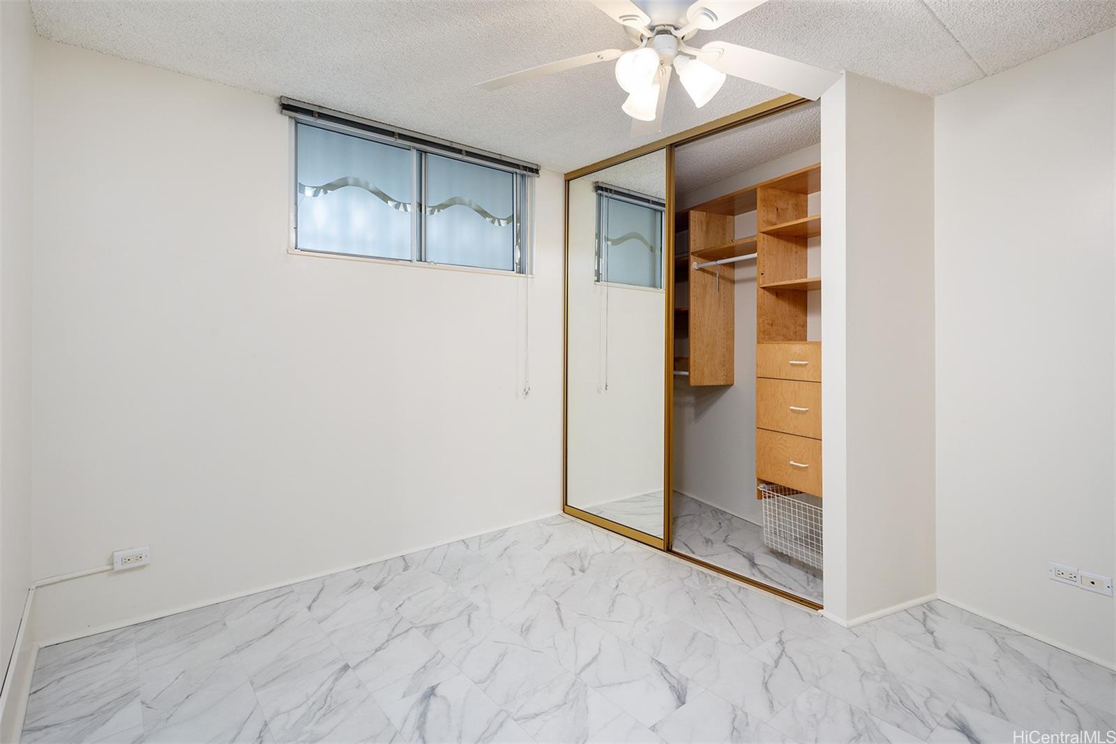 469 Ena Road Honolulu - Rental - photo 13 of 18