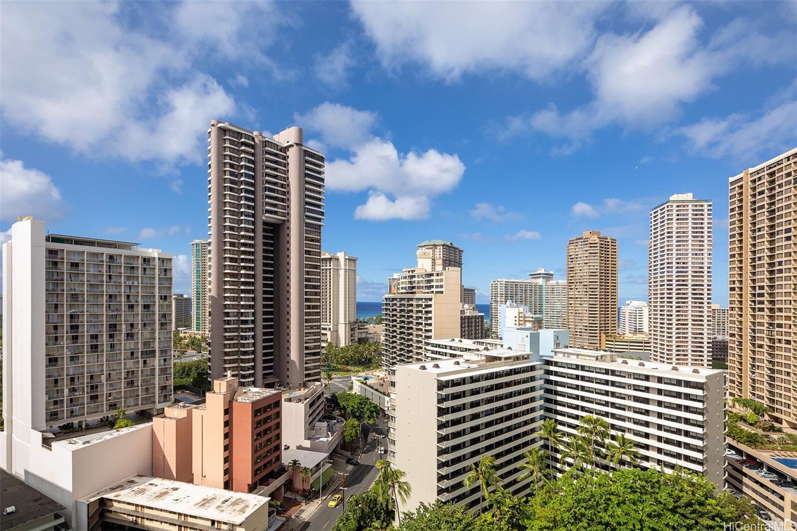 469 Ena Road Honolulu - Rental - photo 17 of 18