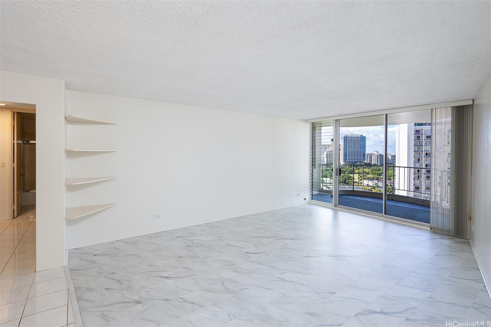 469 Ena Rd Honolulu - Rental - photo 3 of 21