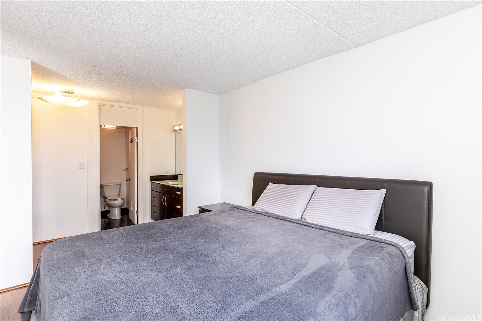 Waipuna condo # 2205, Honolulu, Hawaii - photo 6 of 21