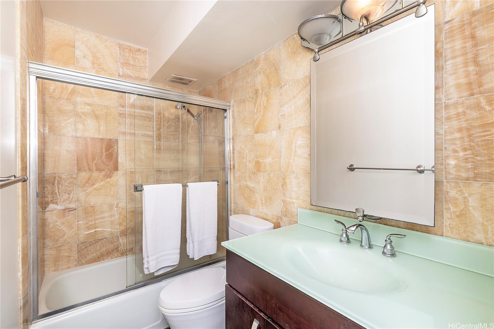 Waipuna condo # 2205, Honolulu, Hawaii - photo 10 of 21