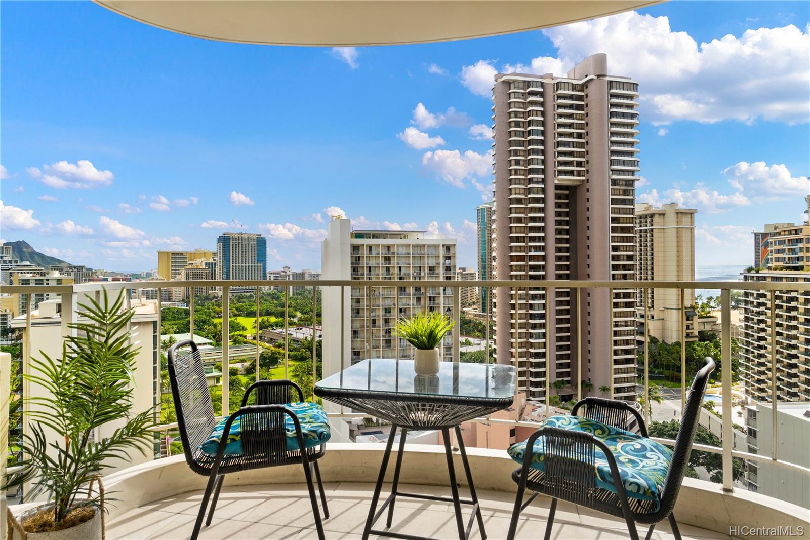 Waipuna 2209, 469 Ena Road, Honolulu Waikiki condo Sold