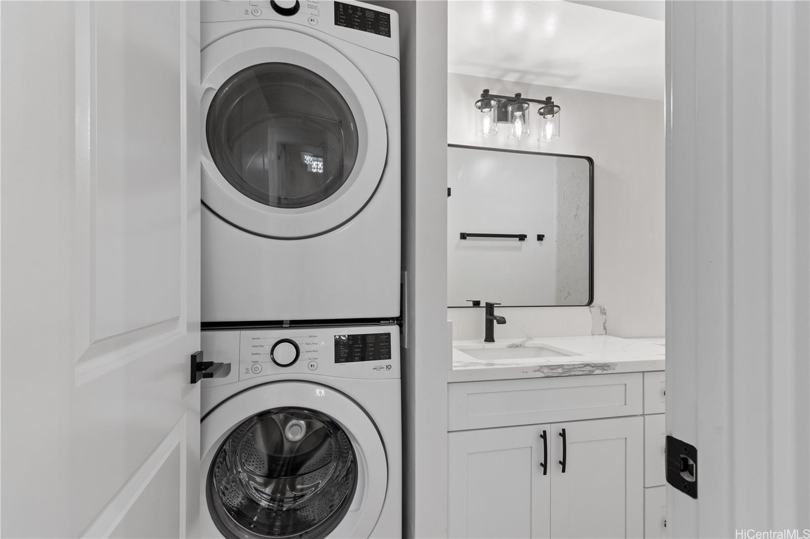 Waipuna condo # 2304, Honolulu, Hawaii - photo 17 of 25