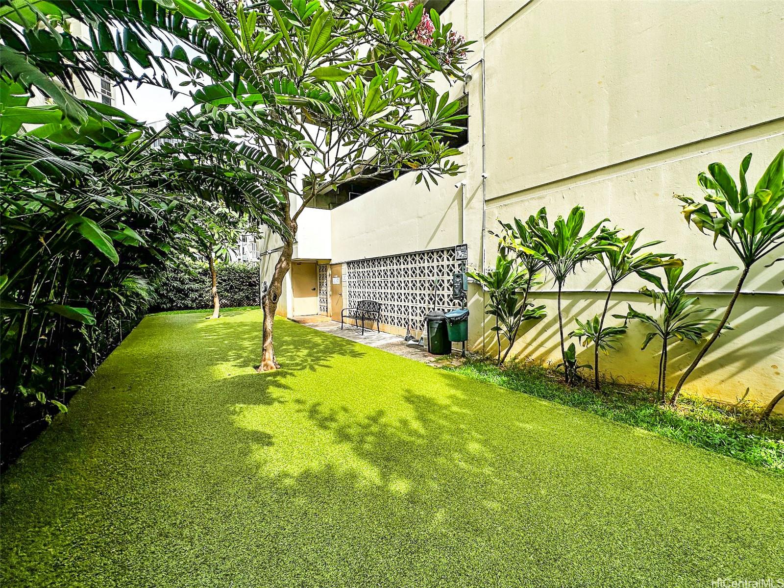 Waipuna condo # 2403, Honolulu, Hawaii - photo 24 of 25