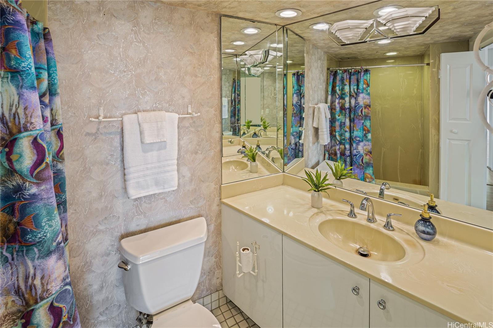 Waipuna condo # 2703, Honolulu, Hawaii - photo 15 of 25