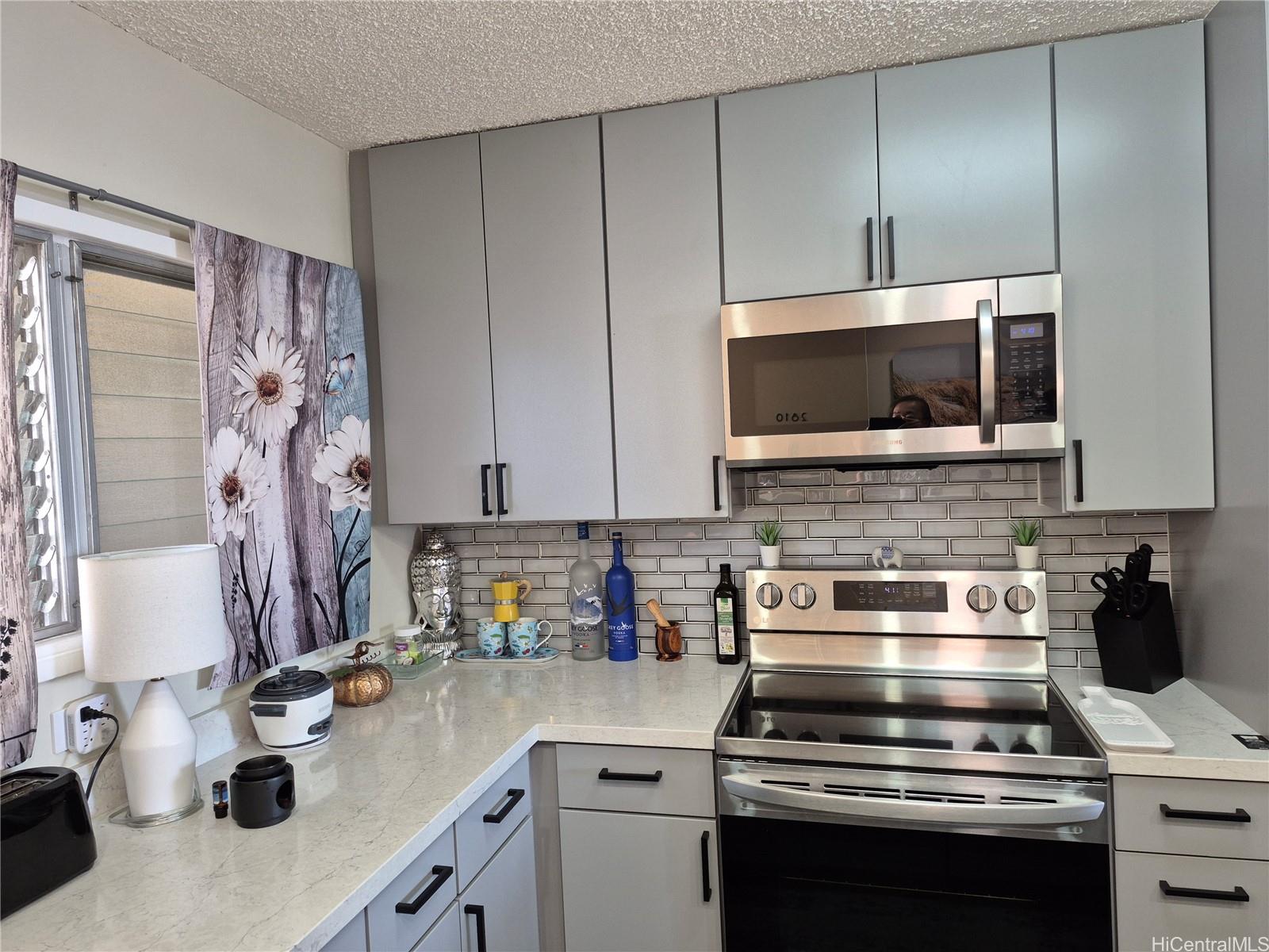 Waipuna condo # 2810, Honolulu, Hawaii - photo 3 of 15