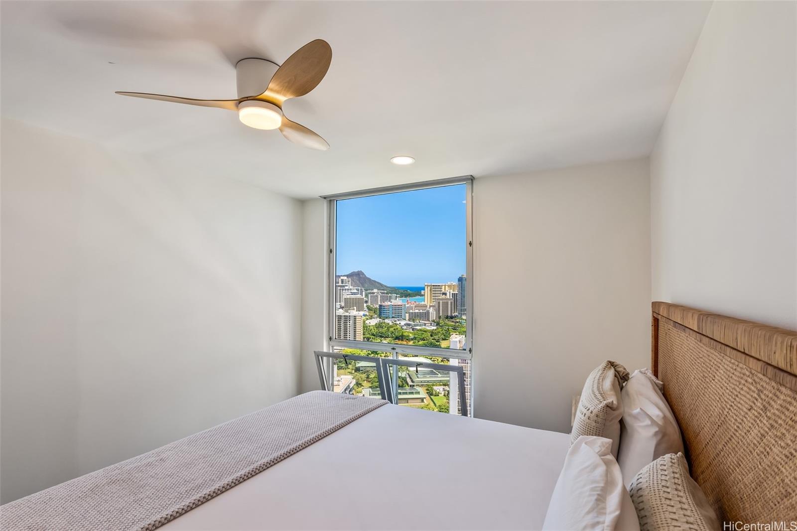 Waipuna condo # 3404, Honolulu, Hawaii - photo 9 of 25