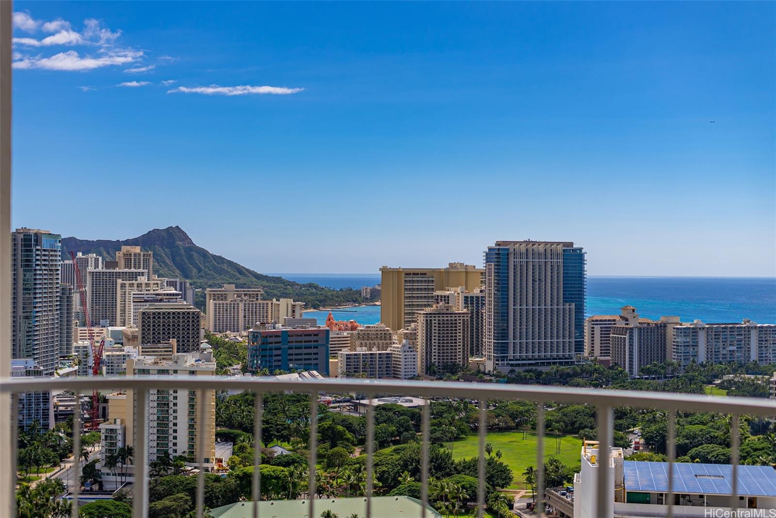 Waipuna 3506, 469 Ena Road, Honolulu Waikiki