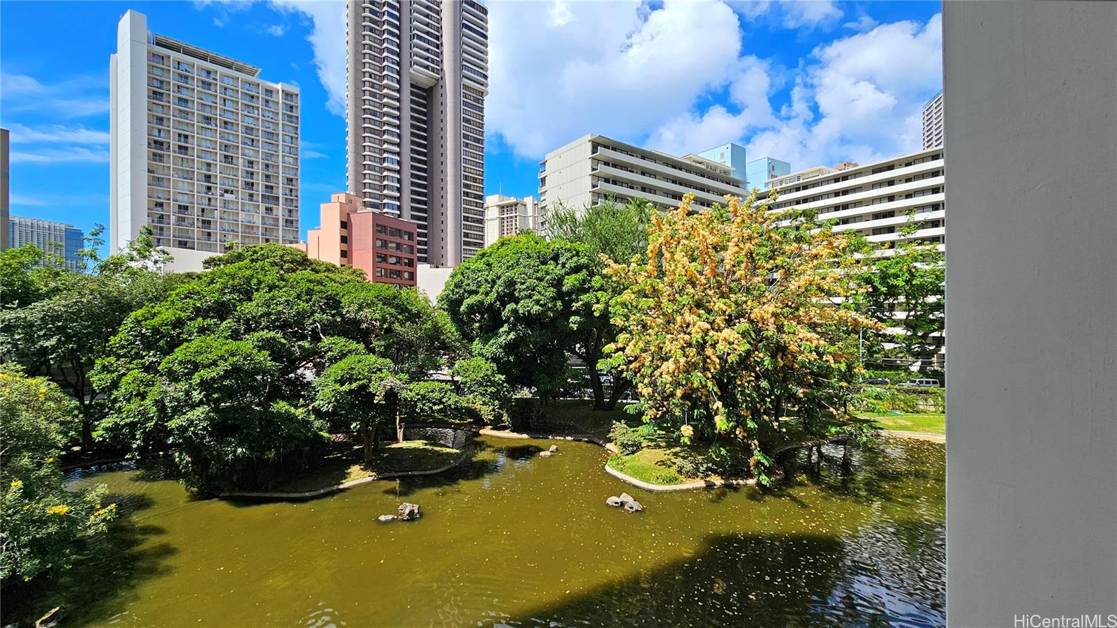 Waipuna condo # 405, Honolulu, Hawaii - photo 6 of 25