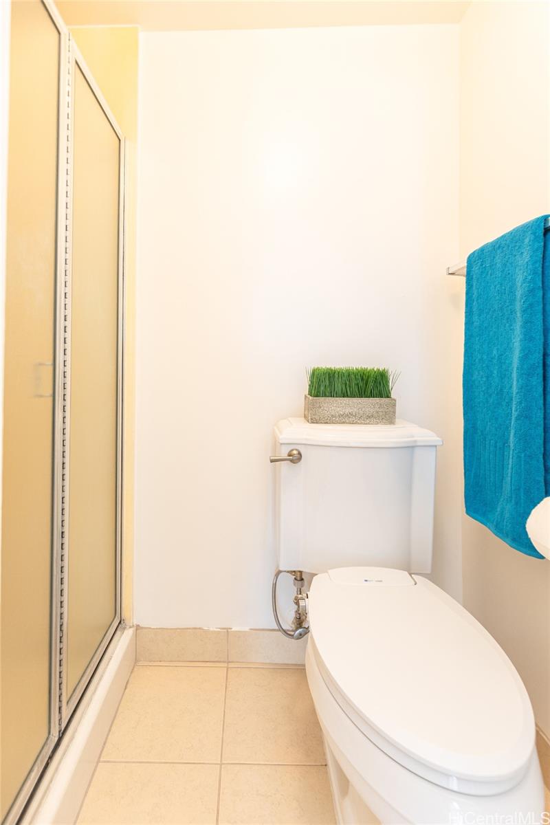 Waipuna condo # 811, Honolulu, Hawaii - photo 13 of 25