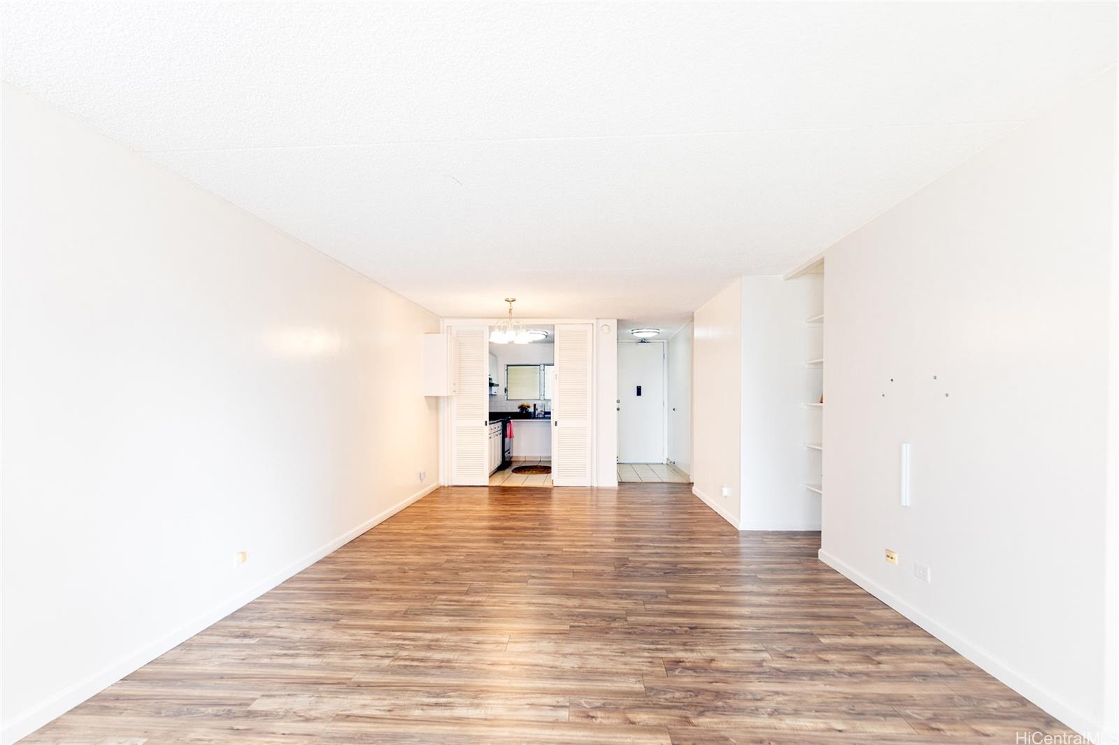 Waipuna condo # 811, Honolulu, Hawaii - photo 4 of 25