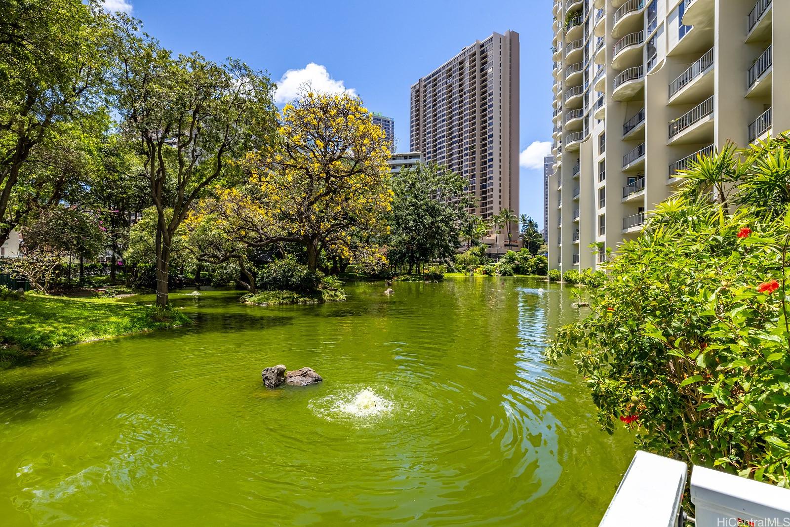 Waipuna condo # 901, Honolulu, Hawaii - photo 16 of 24