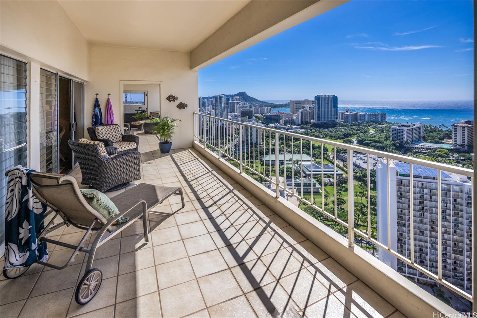 Waipuna condo # GPH 3805, Honolulu, Hawaii - photo 11 of 25