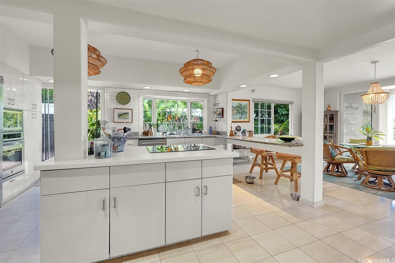 469  Portlock Road Portlock, Hawaii Kai home - photo 12 of 25