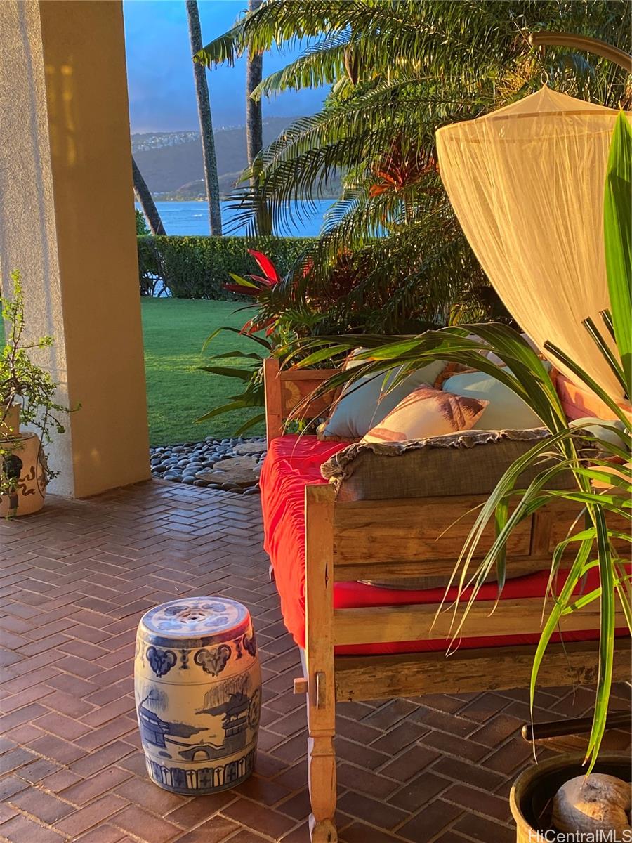 469  Portlock Road Portlock, Hawaii Kai home - photo 19 of 25