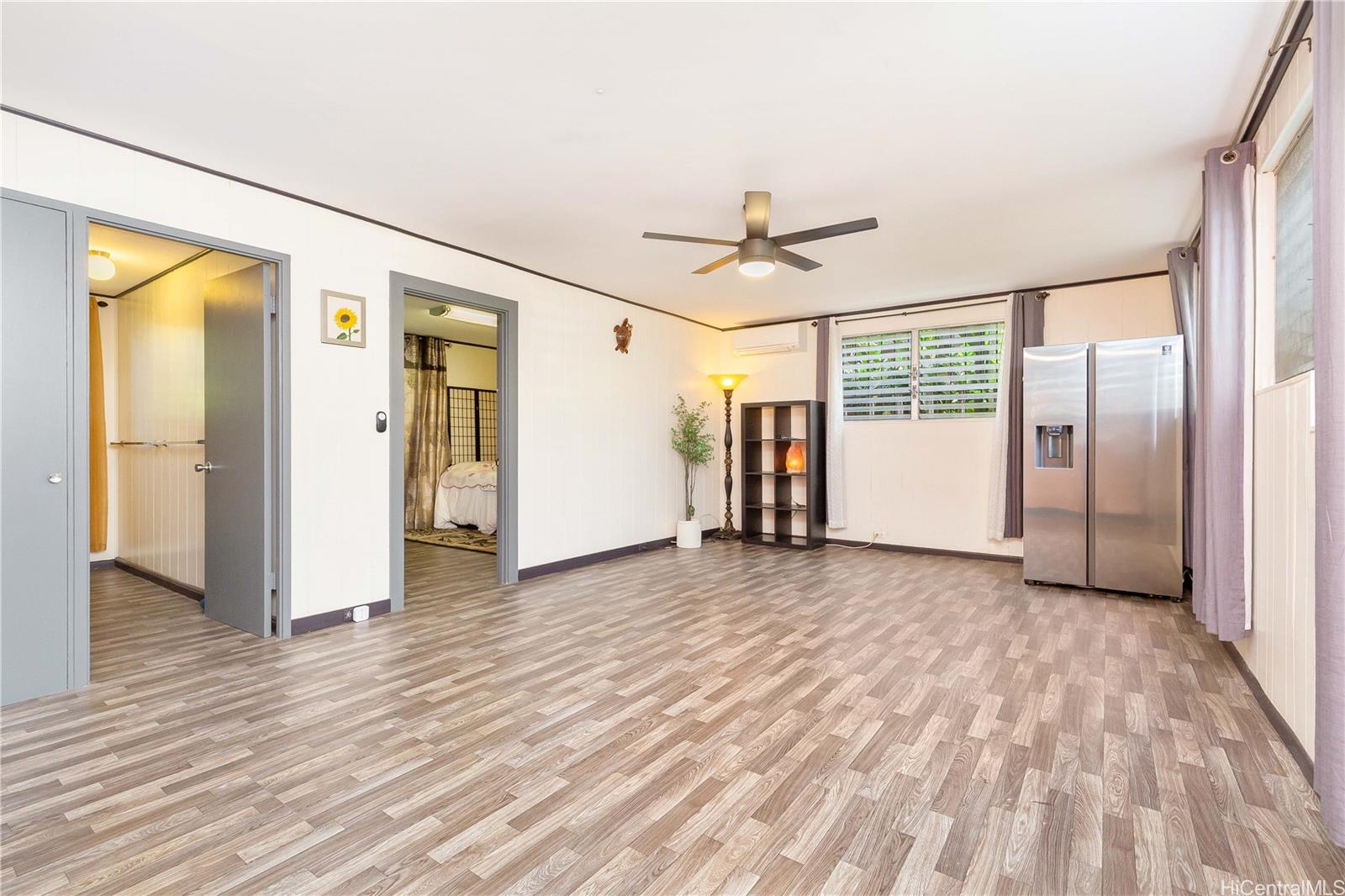 4692  Likini Street Salt Lake, Honolulu home - photo 14 of 21