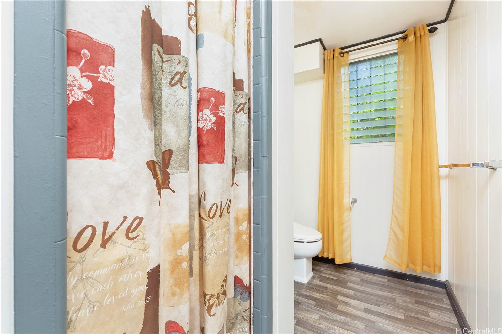 4692  Likini Street Salt Lake, Honolulu home - photo 16 of 21