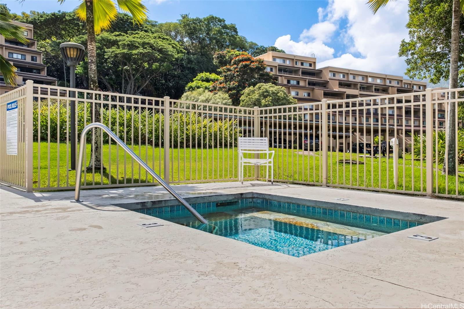 46-98 Konohiki Street townhouse # 3321, Kaneohe, Hawaii - photo 20 of 21