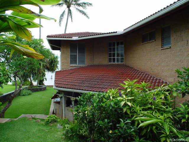 47-016  Laenani Dr Matson Point, Kaneohe home - photo 3 of 8