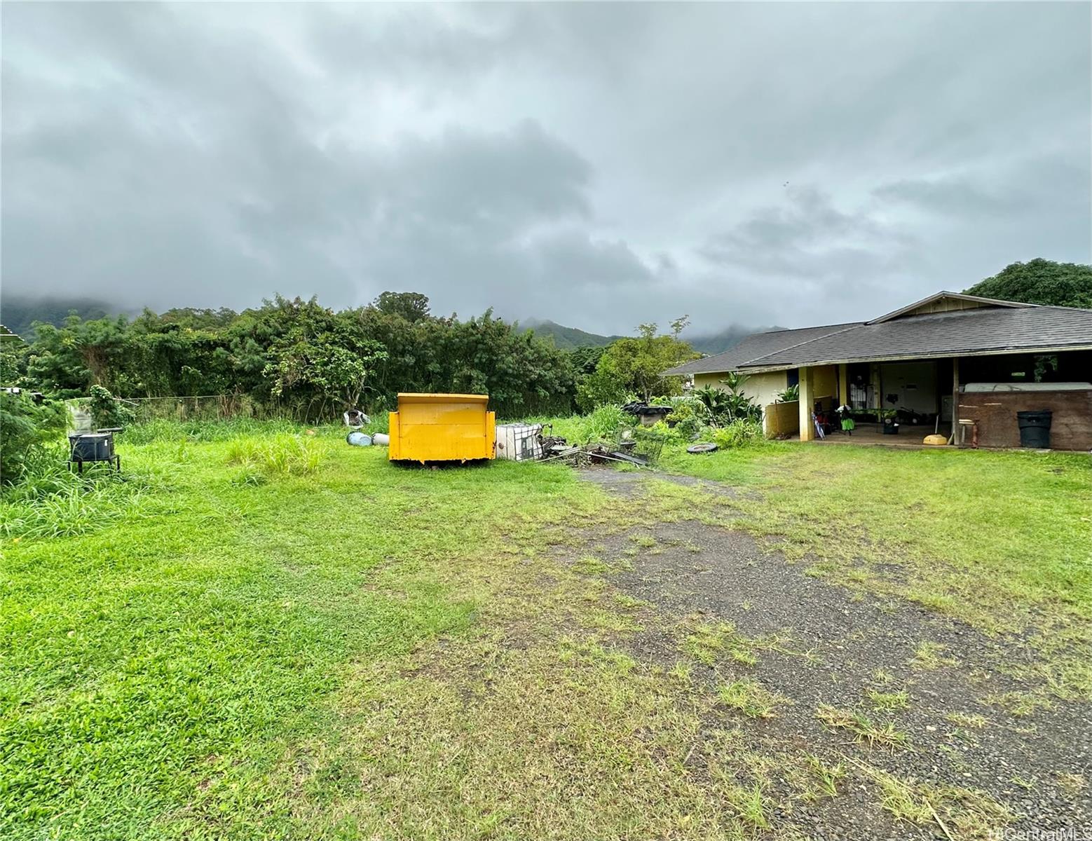 47-050  Okana Road Temple Valley, Kaneohe home - photo 8 of 25