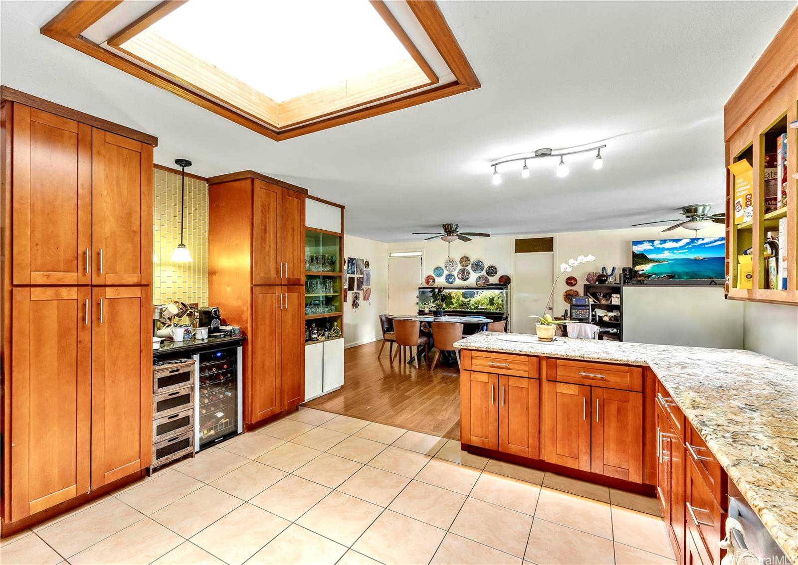 47-062  Okana Place Temple Valley, Kaneohe home - photo 5 of 10