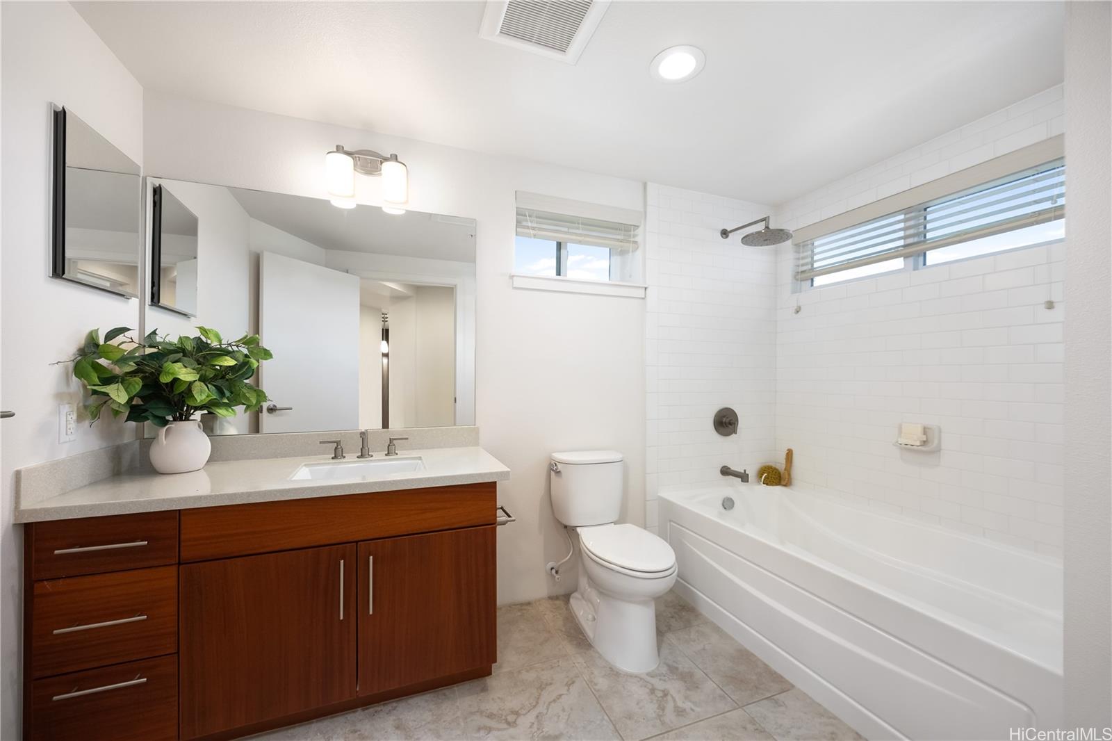 Ka Malanai At Kailua condo # 3307, Kailua, Hawaii - photo 12 of 24