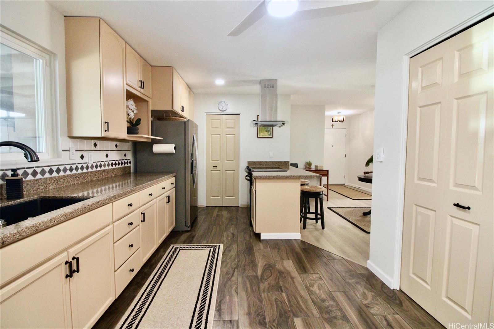 47-107  Hui Kelu Place Club View Estate, Kaneohe home - photo 5 of 25