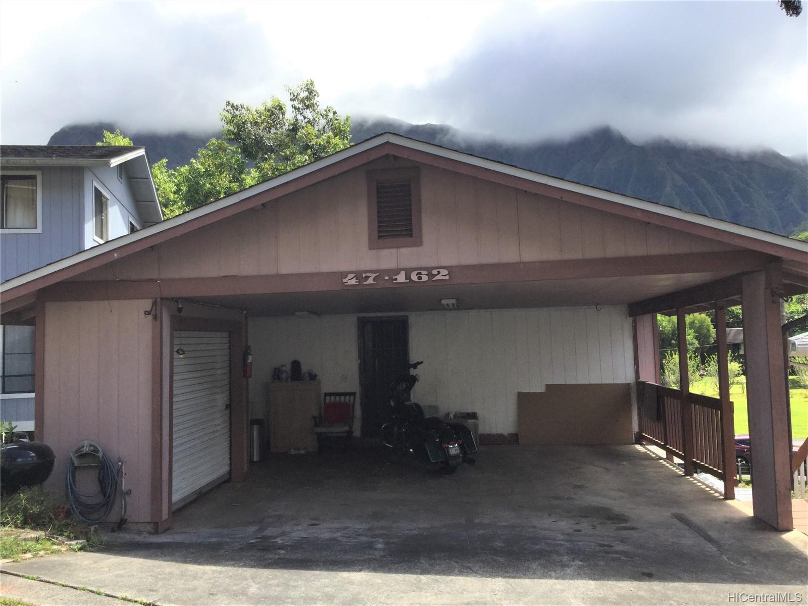 47-162  Hui Oo Place Temple Valley, Kaneohe home - photo 1 of 16