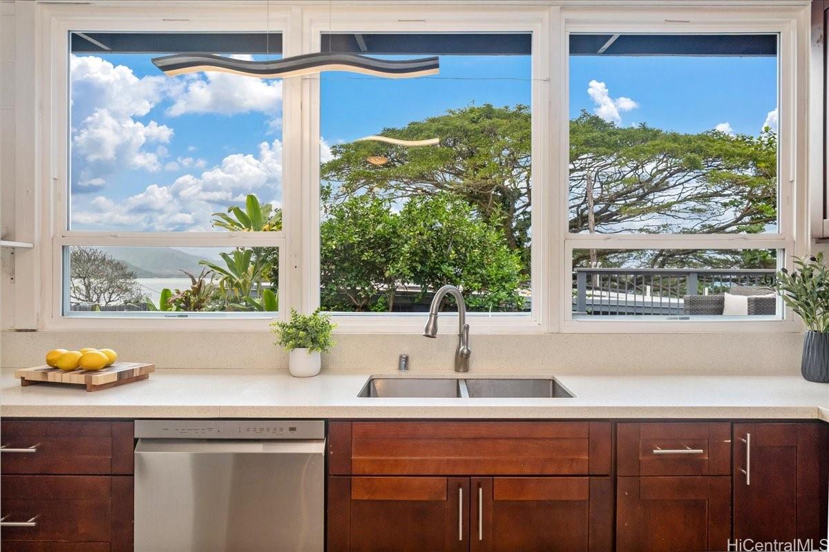 47-174  Kamehameha Hwy Lulani Ocean, Kaneohe home - photo 13 of 24