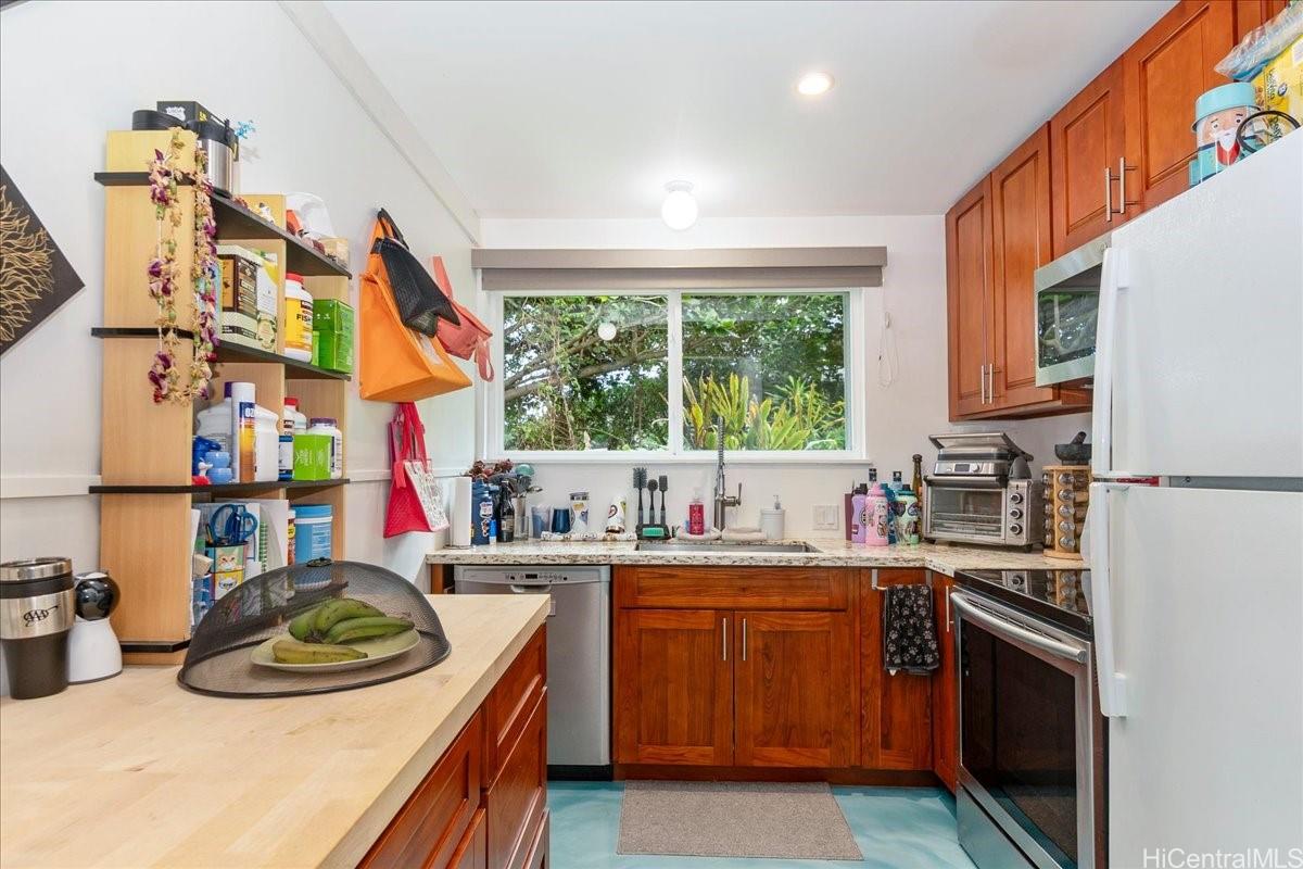 47-174  Kamehameha Hwy Lulani Ocean, Kaneohe home - photo 23 of 24