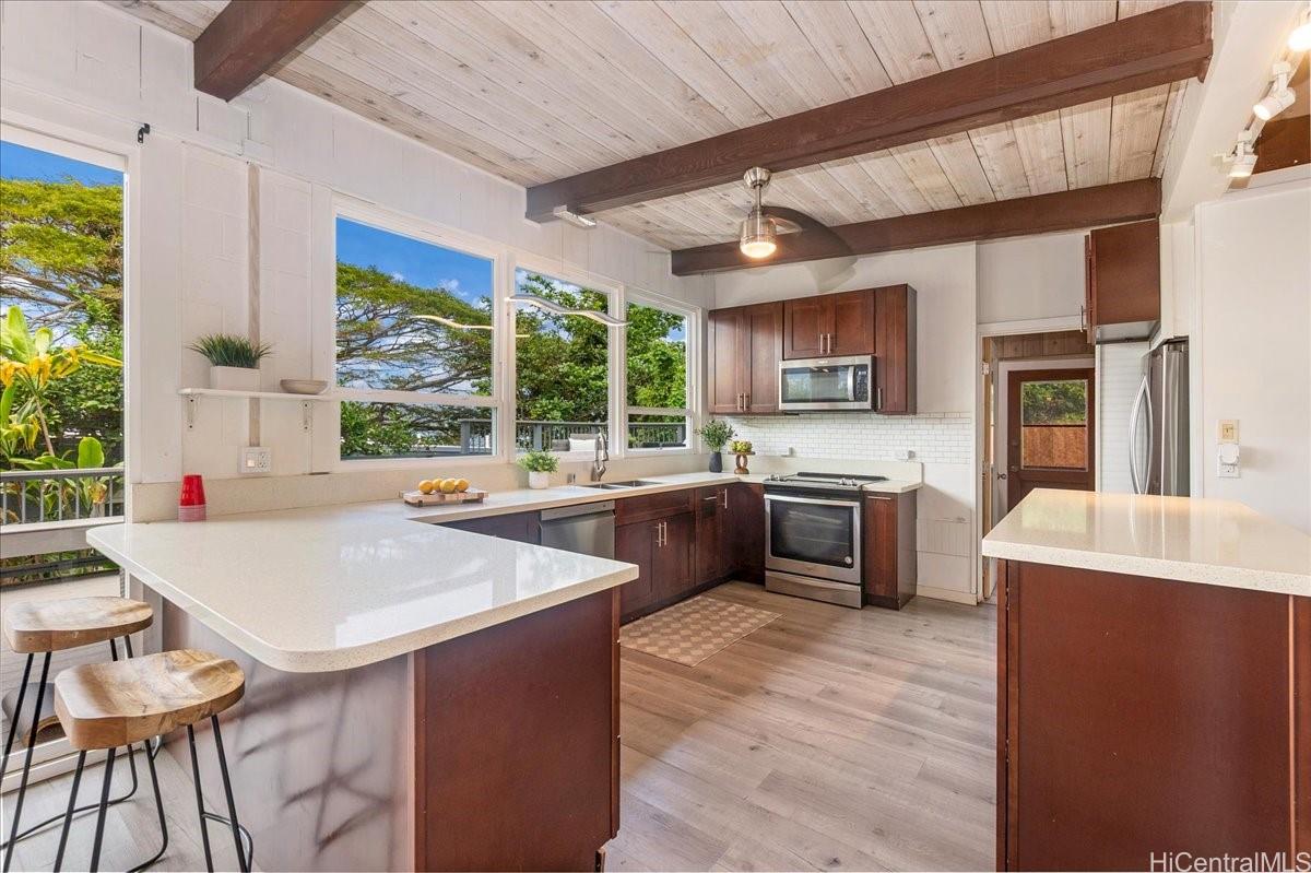 47-174  Kamehameha Hwy Lulani Ocean, Kaneohe home - photo 12 of 24