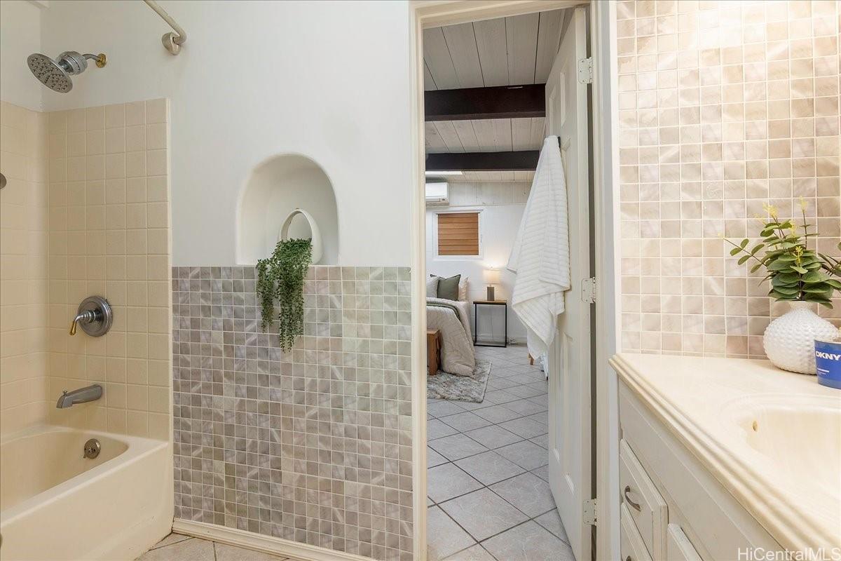 47-174  Kamehameha Hwy Lulani Ocean, Kaneohe home - photo 18 of 24