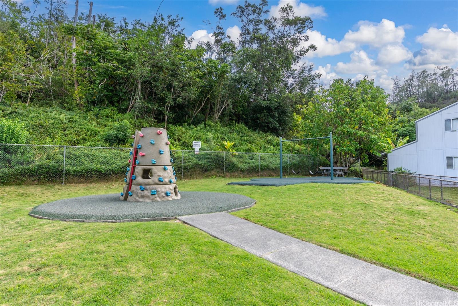 Hokuloa C condo # 41D, Kaneohe, Hawaii - photo 15 of 20